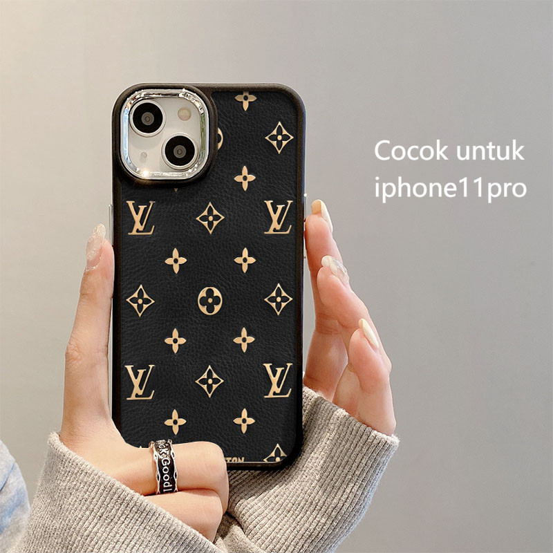 Louis Vuitton iPhone 11 ケース 676433b7213eb12f79d85481efac2a