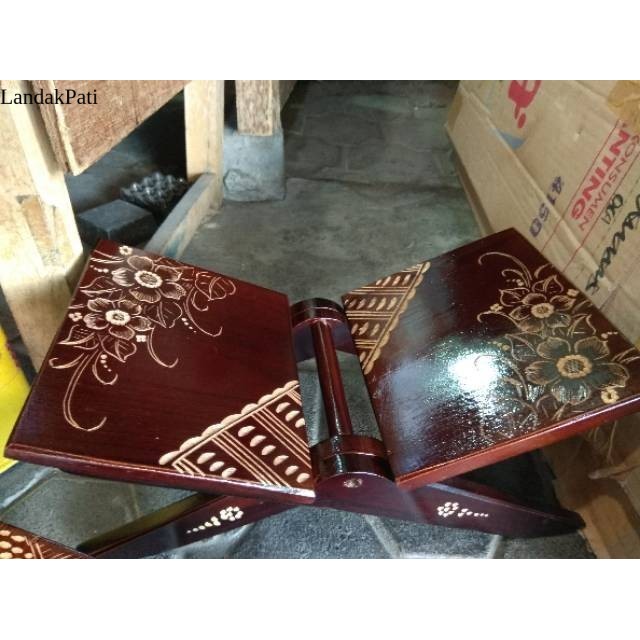 Jual REKAL UKIR BUNGA TEMPAT MEJA BACA KITAB SUCI & AL-QURAN KAYU JATI ...