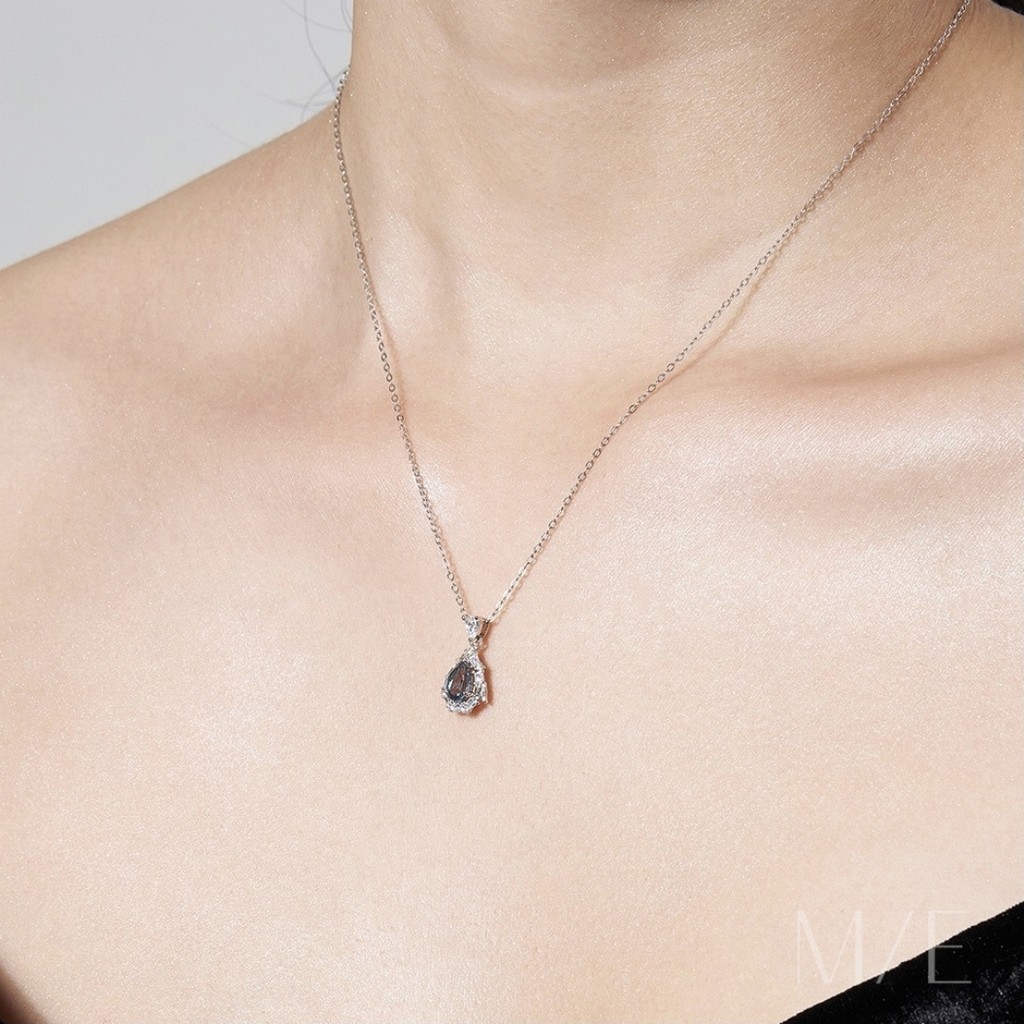 Jual Meree Azure Natural Blue Topaz Necklace Sterling Silver Kalung ...
