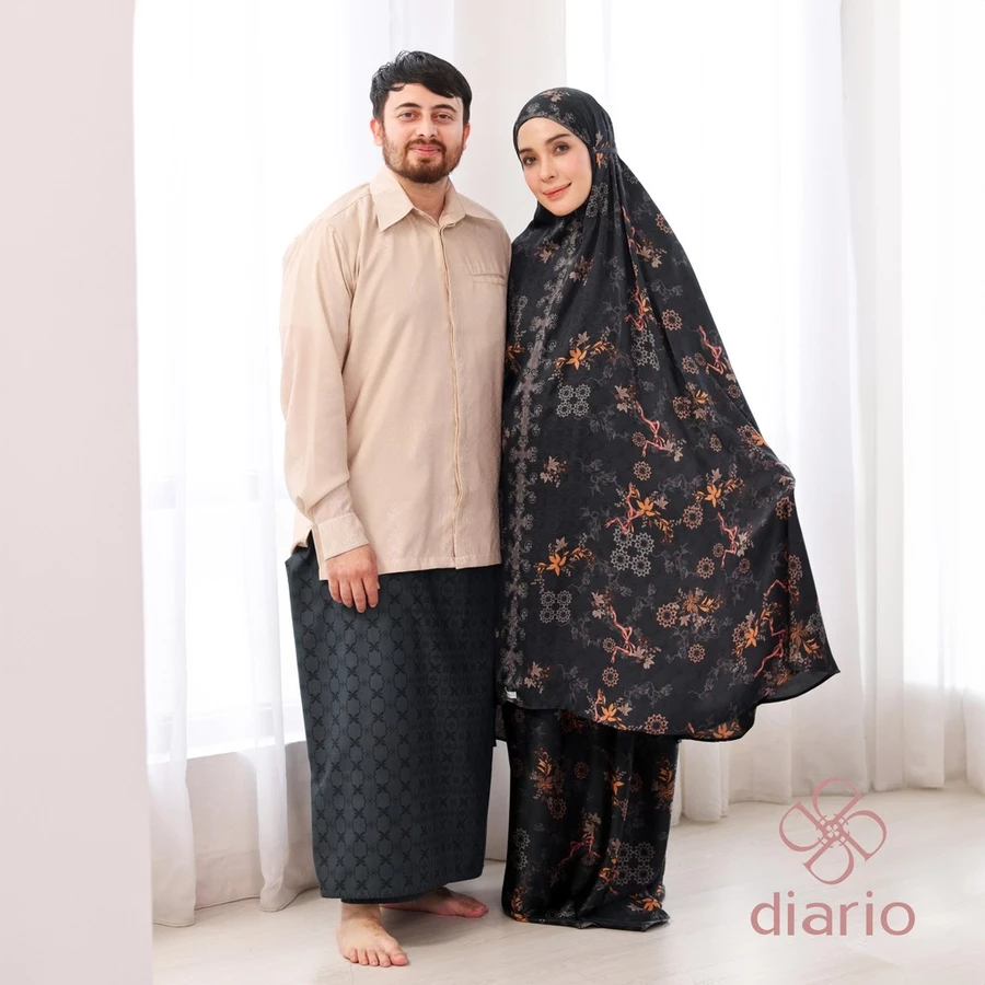 Hampers Couple Mukena dan Sarung
