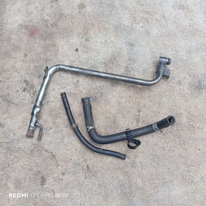 Jual Pipa bypass air radiator Suzuki grand vitara 2.0 2000cc copotan ...
