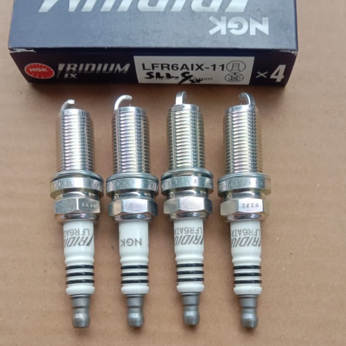 Jual busi iridium mobil Toyota Innova merk NGK baru LFR6AIX-11 per set ...