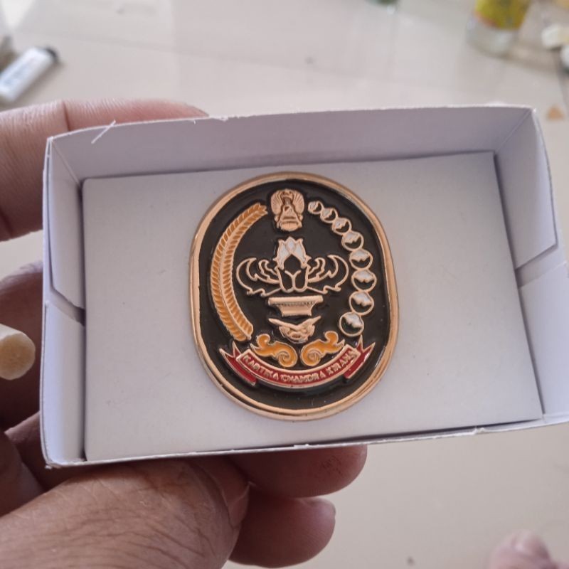 Jual brevet wing pin lencana persit magnet paku kartika chandra kirana ...