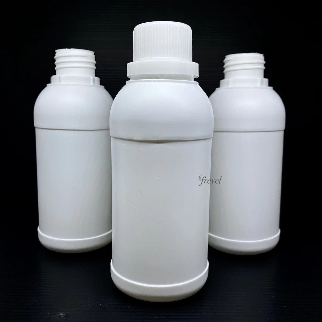 Jual Botol Agro Labor 250 ml HDPE Plastik Putih Solid / Botol Pupuk ...