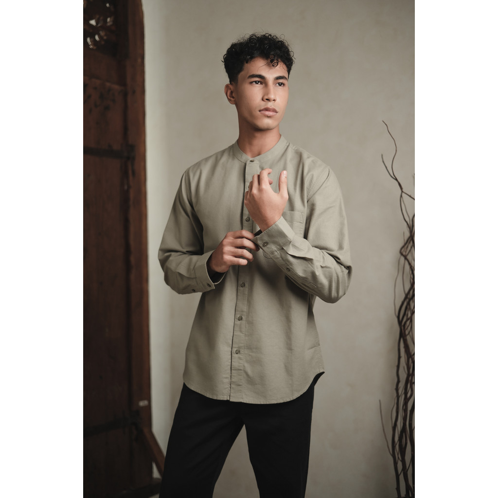 Jual Larusso Khair Collection - Kemeja Koko Rami Basic Polos Pria ...
