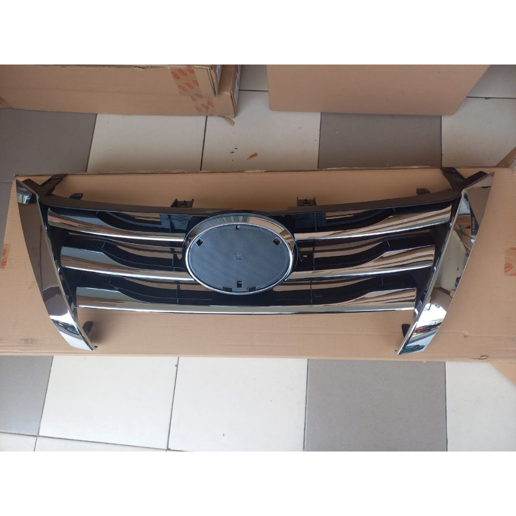 Jual Grill Ram Rambang Depan Fortuner Vrz Chrome Shopee Indonesia