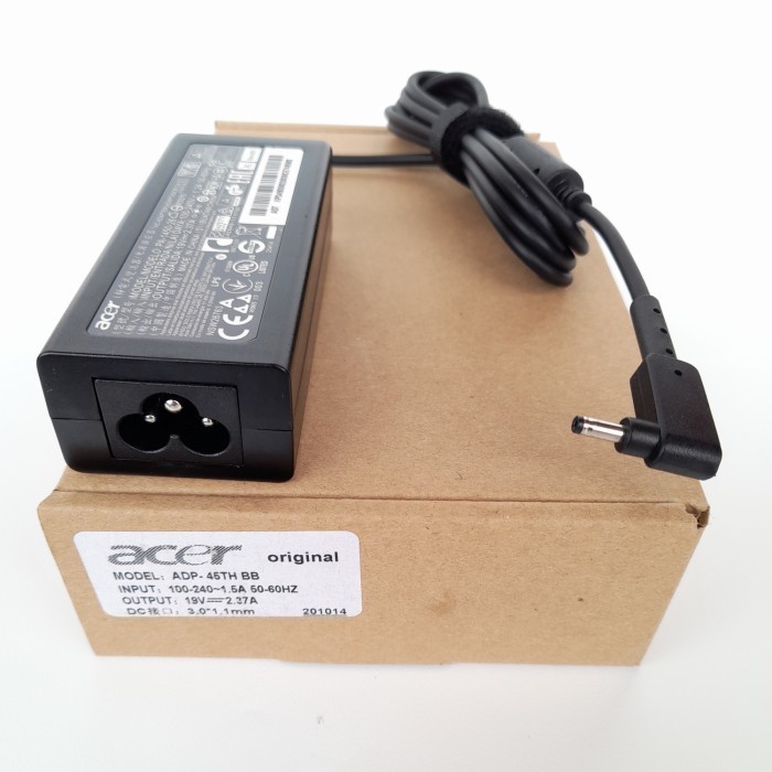 Acer Aspire (C24-766) original chargeur 65 watts