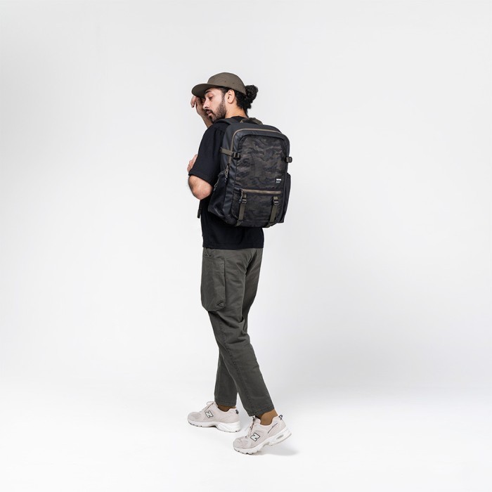 Jual Bodypack Dragnet Laptop Backpack - Black | Shopee Indonesia