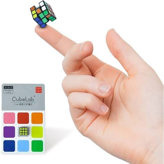 Jual Cube 3x3 Cubelab Mini 3x3 1cm Black base Original | Shopee Indonesia