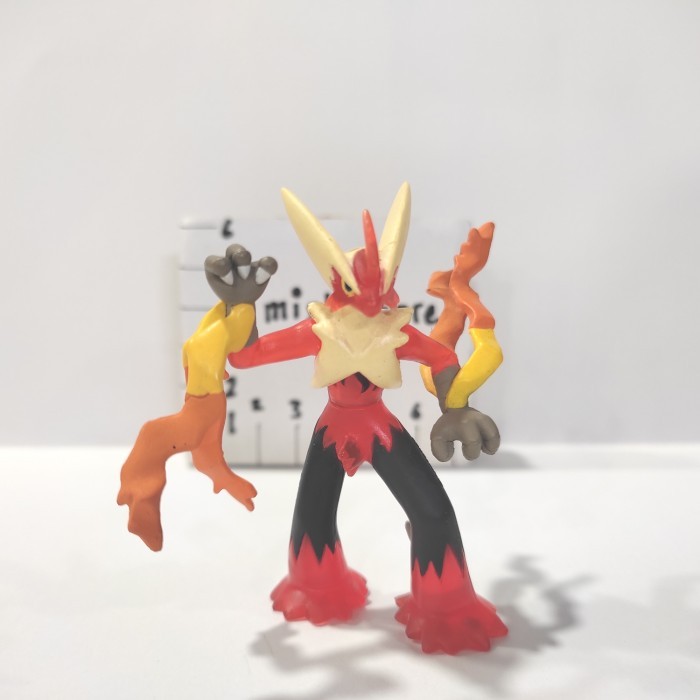 Takara Tomy Pokémon Moncolle MS-19 Bangiras Pokemon Figure, Toy 4 Years Old Toy Safety Standards Passed St Mark Certified Pokemon Takara Tomy