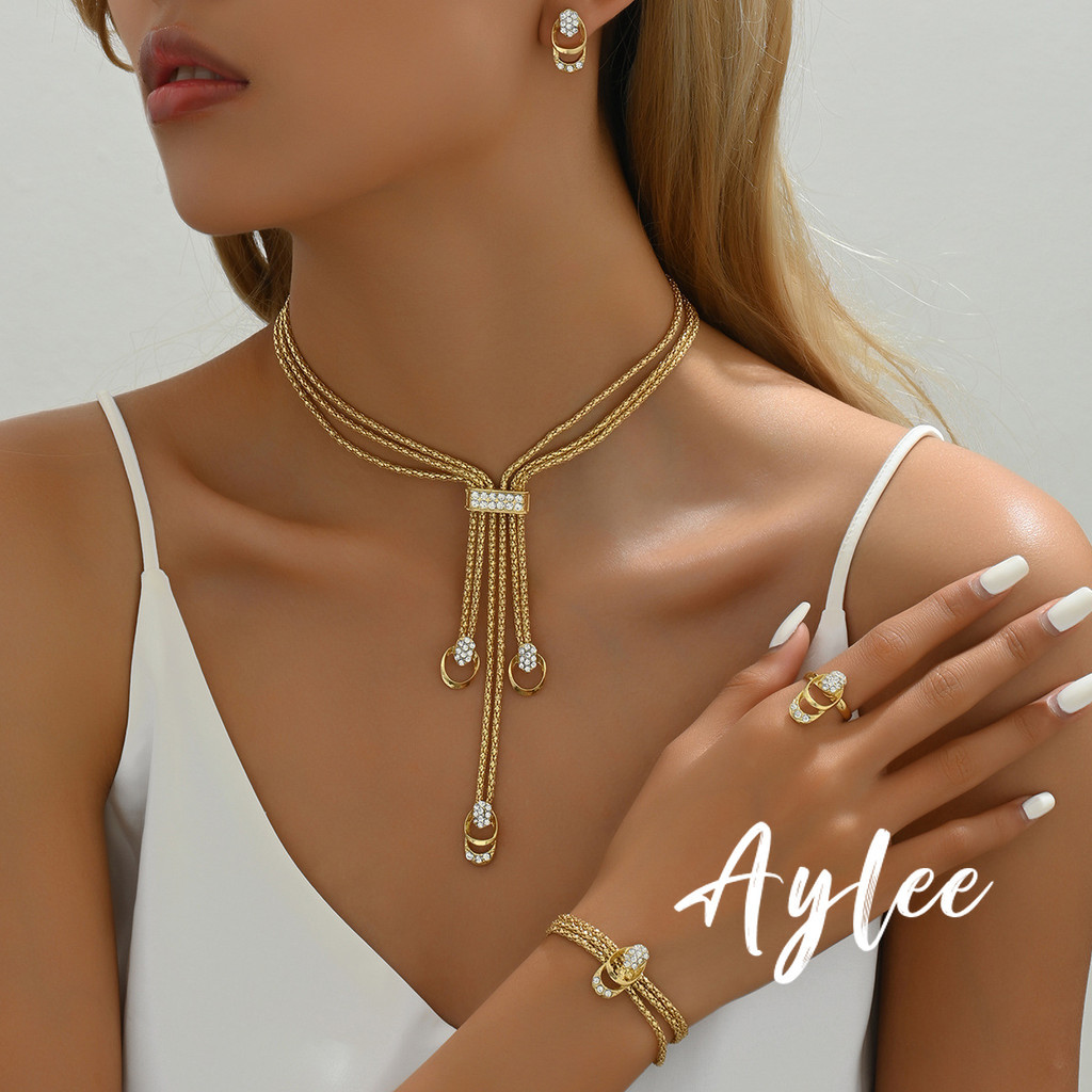 Aylee Set