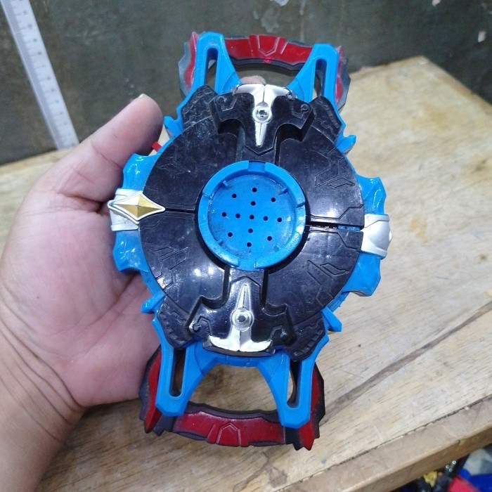 Jual DX Ultraman R/B Rosso blue changer elektrik off -CRT89 | Shopee ...