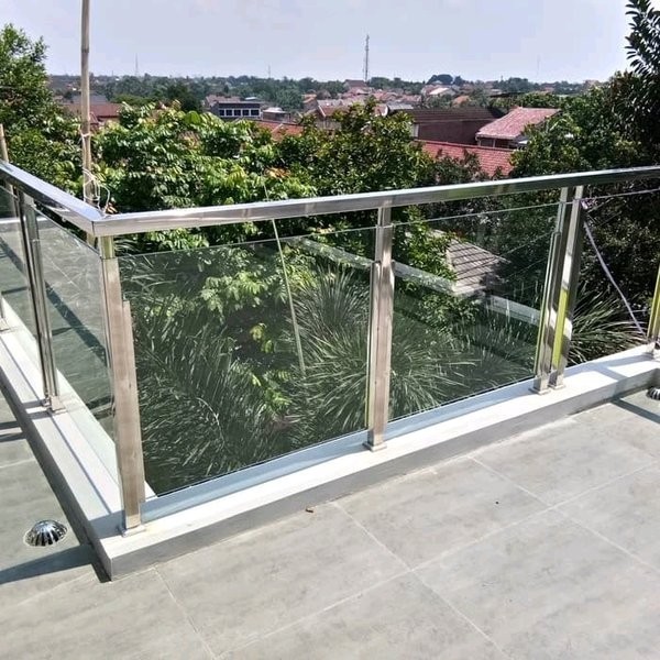 Jual Railing tangga balkon stainless kaca 8mm berkualitas dan terbaik ...