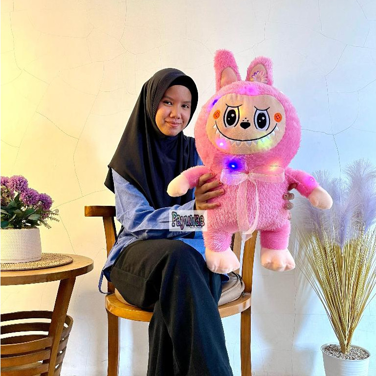 Jual TQA55 BONEKA LABUBU BESAR ORI ASLI PAKAI LAMPU LED UKURAN 60CM ...
