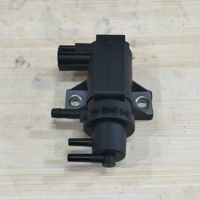 thumbnail image 2 of OMP EVRV Vacuum Regulator Valve Solenoid For Holden Rodeo RA Diesel 3.0L 4JH1/4JH1T 2 of 6