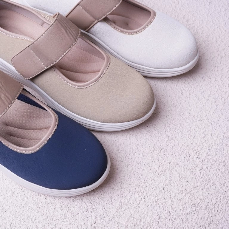  Slip On Sporty
