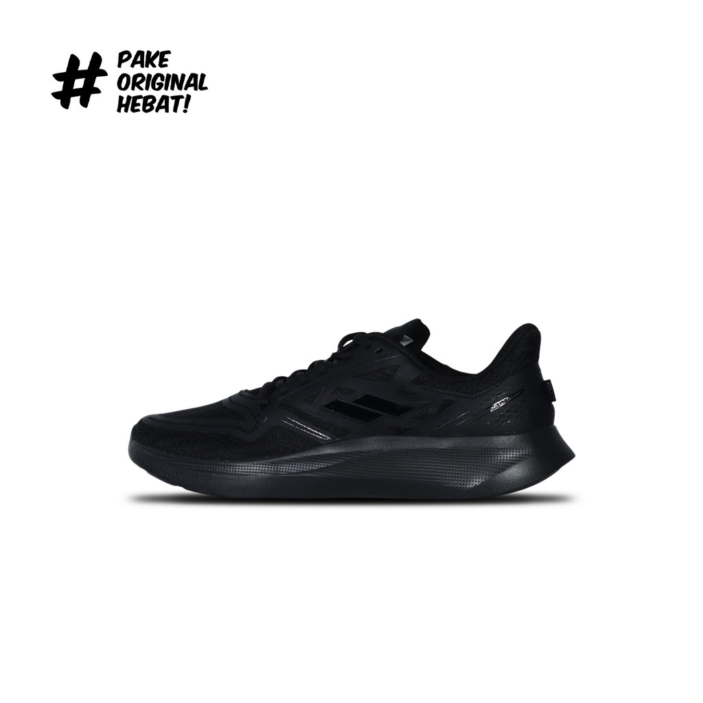 Jual Sepatu Running Mills Treximo Omega M2 - Triple Black | Shopee ...