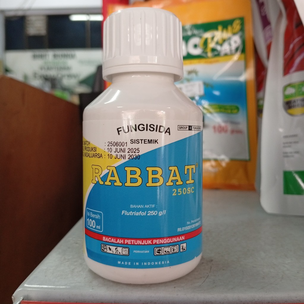 Jual Fungisida Sistemik Rabbat 250SC 100ml Flutriafol Obat Jamur ...
