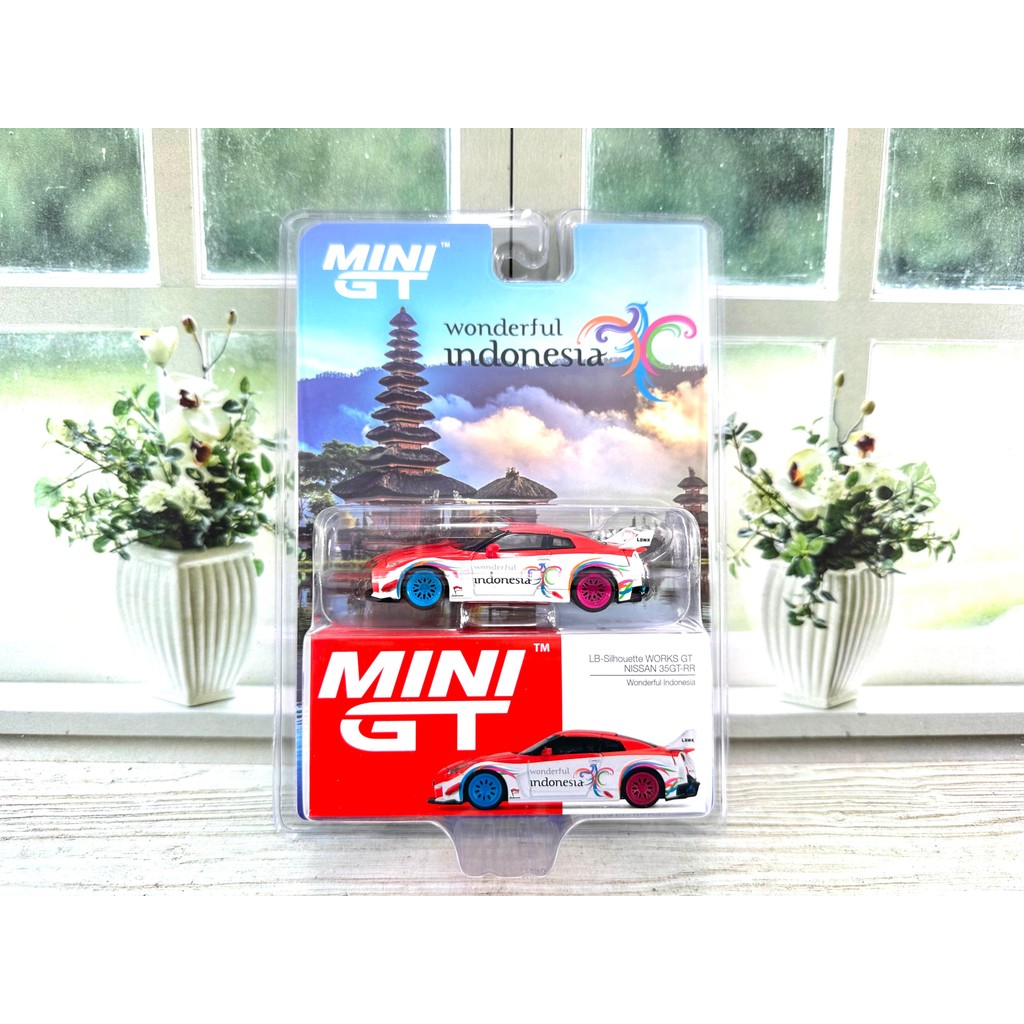 Jual MINI GT LB-SILHOUETTE WORKS GT NISSAN 35GT RR WONDERFUL INDONESIA ...