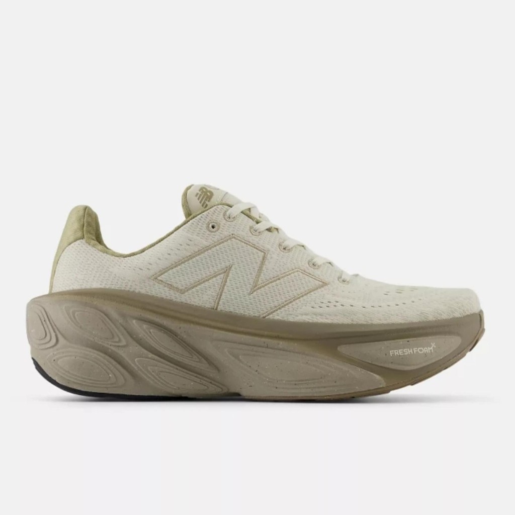 ニューバランス Fresh Form More V5 25cm 白 1回のみ使用 Fresh Foam X