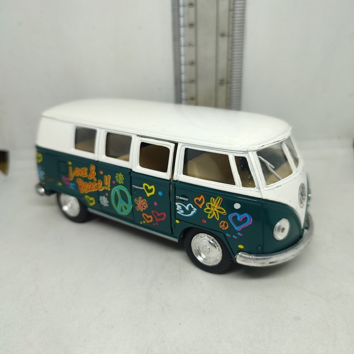 Jual BDD Car Diecast 1 : 32 Kinsmart Volkswagen Classical Bus 1962 ...