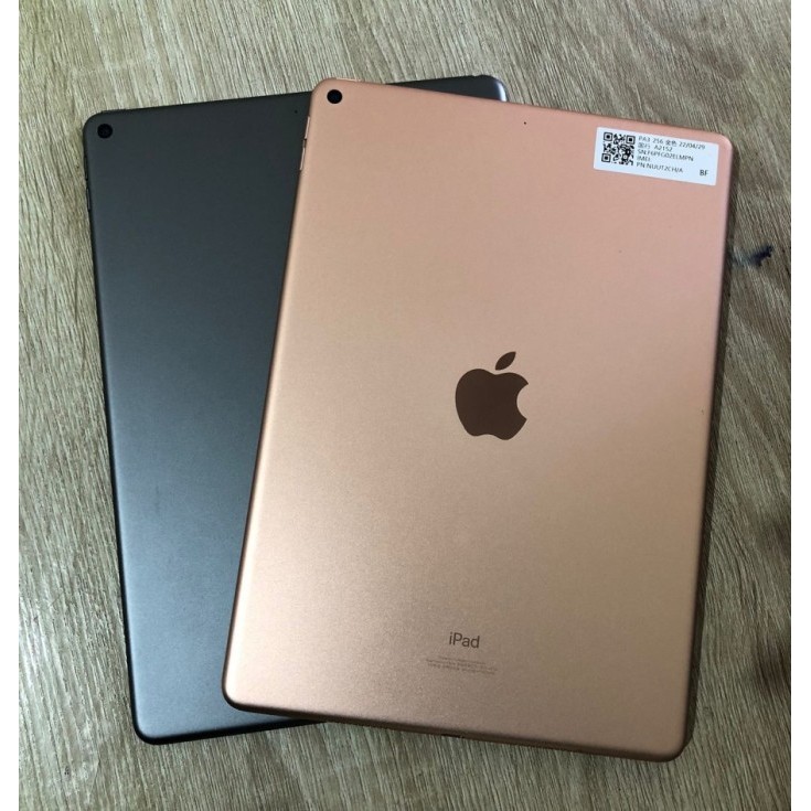 中古】Apple(アップル) 仰々しく iPad Air 第3世代 256GB ゴールド MUUT2J／A Wi-