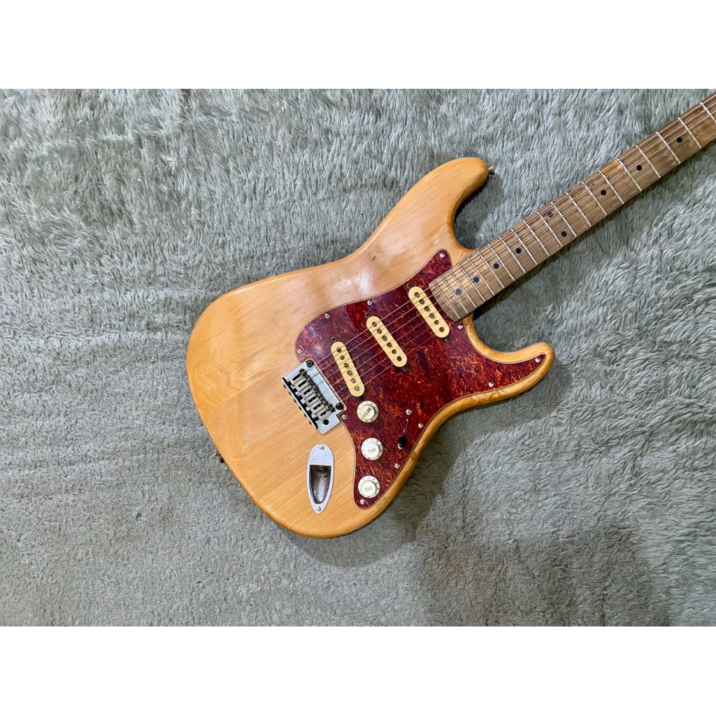 Jual Gitar Squier Stratocaster Standart Series Original MIC 2007 ...