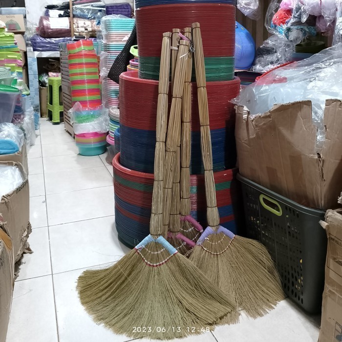 Jual EPIC Sapu Rayung ijuk - Sapu jerami Rayung - Sapu ijuk Murah Bahan ...