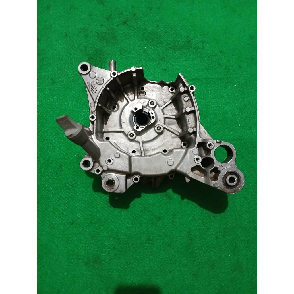 Jual Blok Block kalter Karter Krengkes Crank Case Bagian kanan Aerox ...