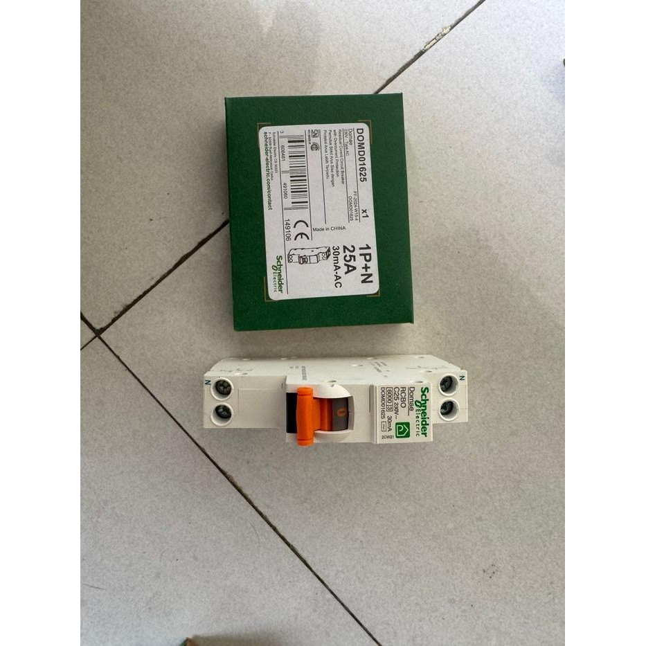 Jual RCBO SLIM SCHNEIDER 1P + N 30mA RCCB 1 Phase 6A 10A 16A 20A 25A ...