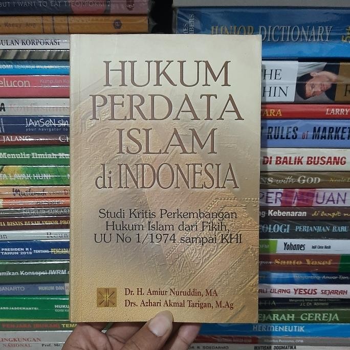 Jual Hukum perdata islam di indonesia by amiur nuruddin azhari akmal ...