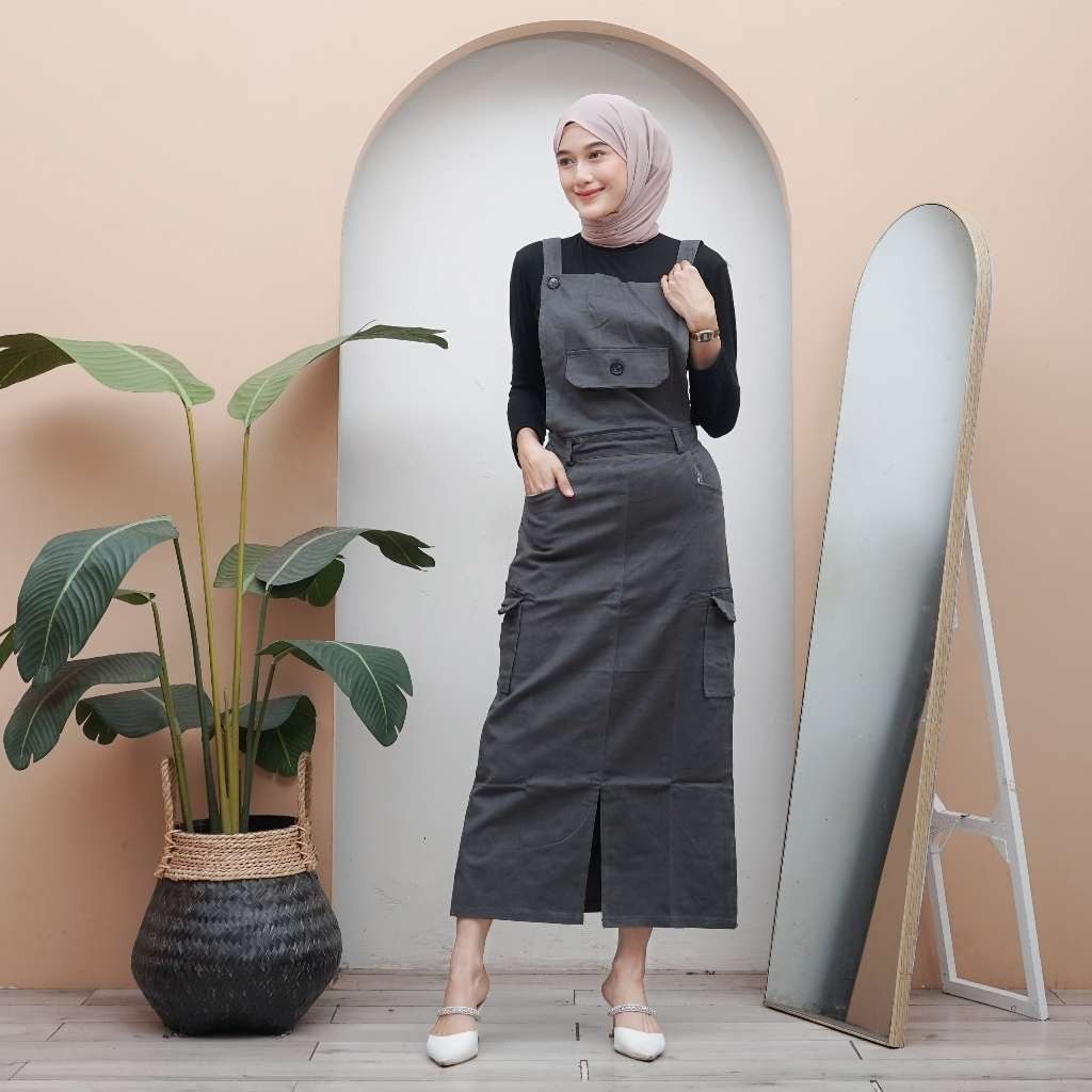 Jual NOBLELISTA - Cantiq Overall Jumpsuit Rok Cargo Serut - Overall ...