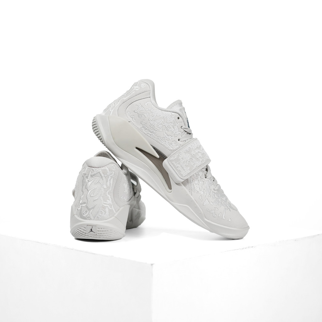 シューズ(男性用) nike jordan zion 3 se pf plum fog 28 s-l400.jpg