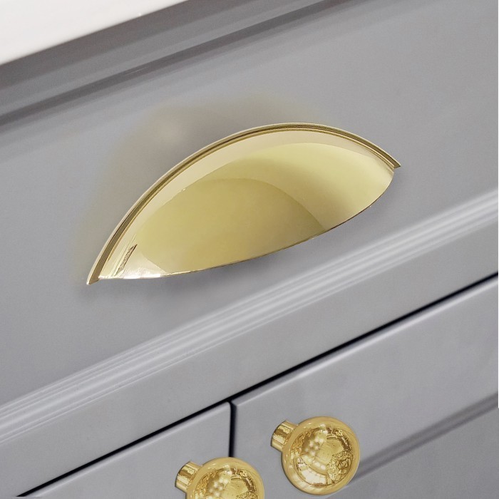 Jual [Dari Tangerang] Mirror Gold Handle Laci Cup Tarikan Kerang Lebar ...