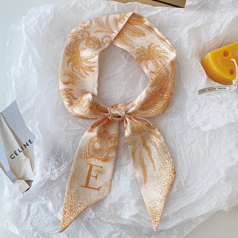 シシクイ　theshishikui SILK SCARF CAP/ BEIGE シシクイ theshishikui SILK SCARF CAP/ BEIGE（Jual Town Shell