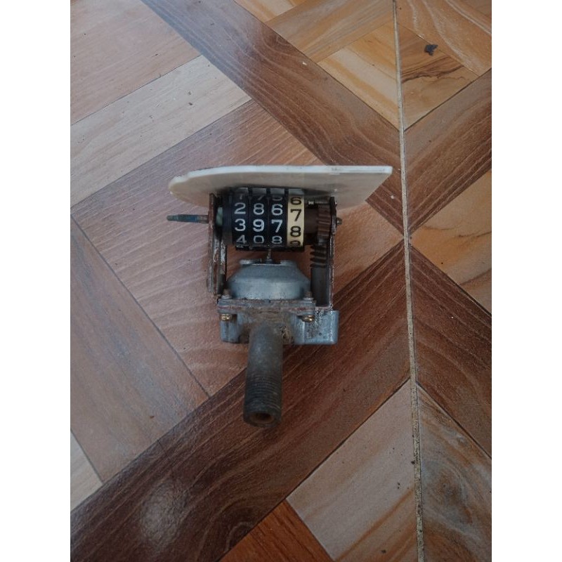 Jual mesin kilometer speedometer original Suzuki RGR 150 crystal ...