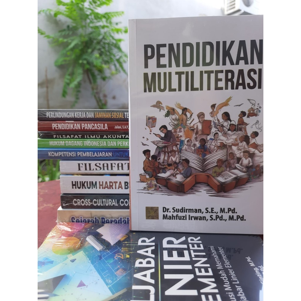 Jual PENDIDIKAN MULTILITERASI - Sudirman #PRENADA | Shopee Indonesia