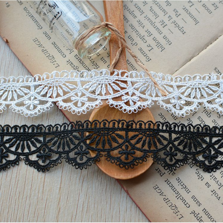 Jual 4 Yards Handmade Lace Trim Patchwork White Black Lace Ribbon DIY ...