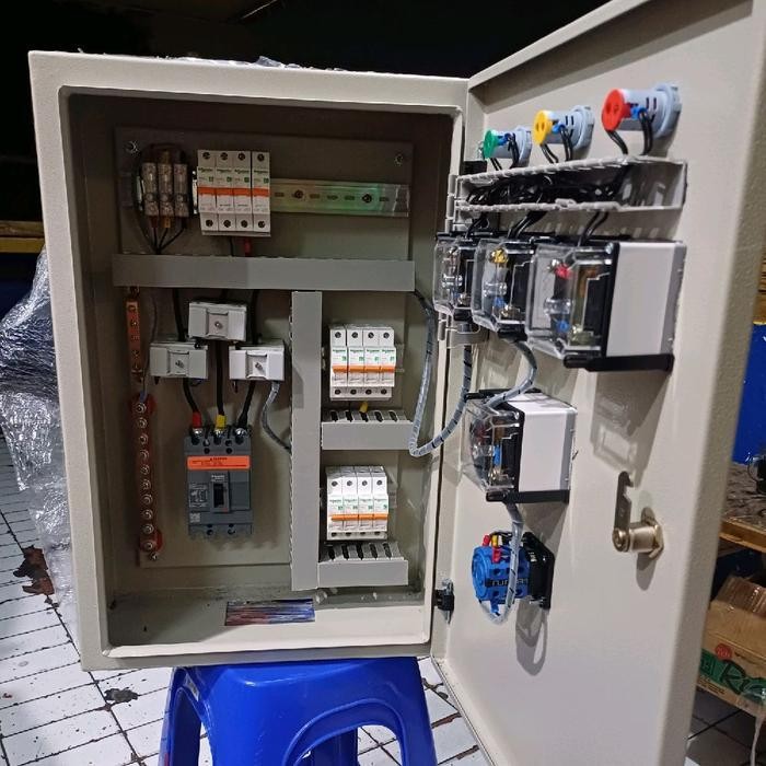 Jual Panel Listrik 3phass 100A Box 40x60 indoor new murah | Shopee ...