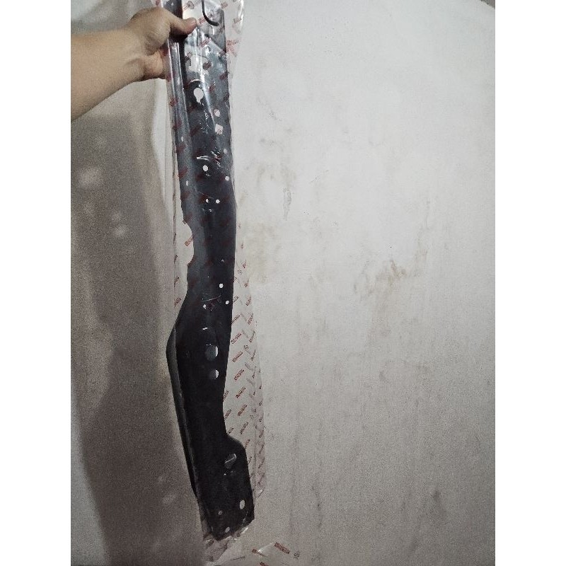 Jual support radiator bullhead palangan besi atas radiator calya sigra ...