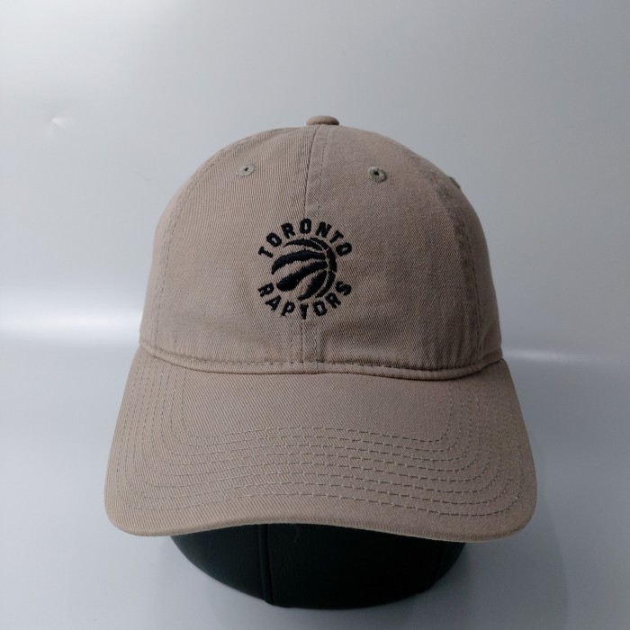 Jual topi mitchell and ness NBA toronto raptor original second | Shopee ...