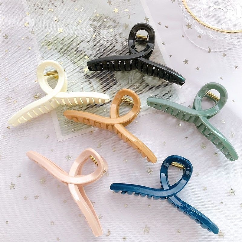 Jual JEPIT RAMBUT MODEL CAKAR HIU GLOSSY WARNA WARNI / JEPIT JEDAI ...