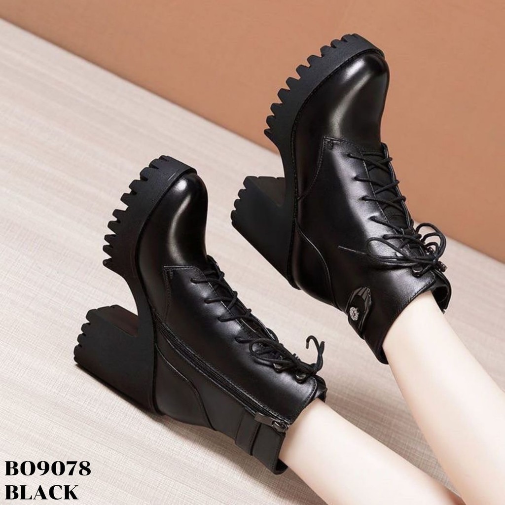 BS Sepatu Boots Fashion Wanita Hitam Atas mata kaki Korea BO9078