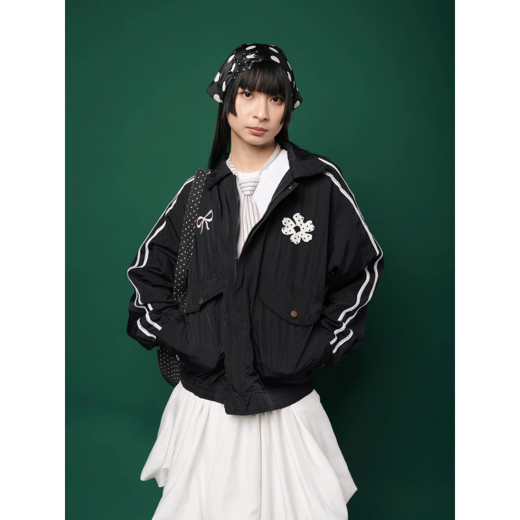 Tome Ame - Kiki Retro Windbreaker Jacket Black - Jaket Windbreaker Wanita - foto 1