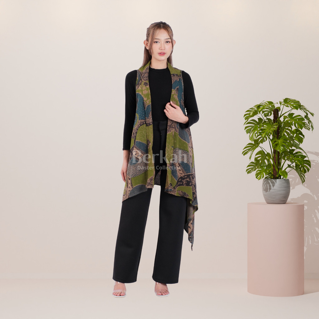 Outer Batik Tanpa Lengan Surya Teja 2