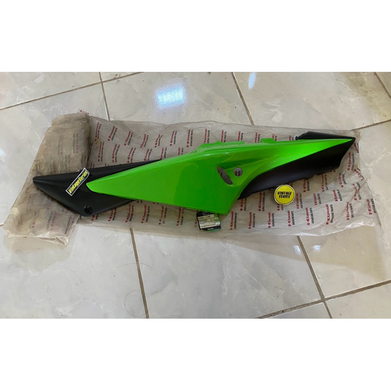 Jual body belakang ninja rr se gen 4 original kawasaki Body samping ...