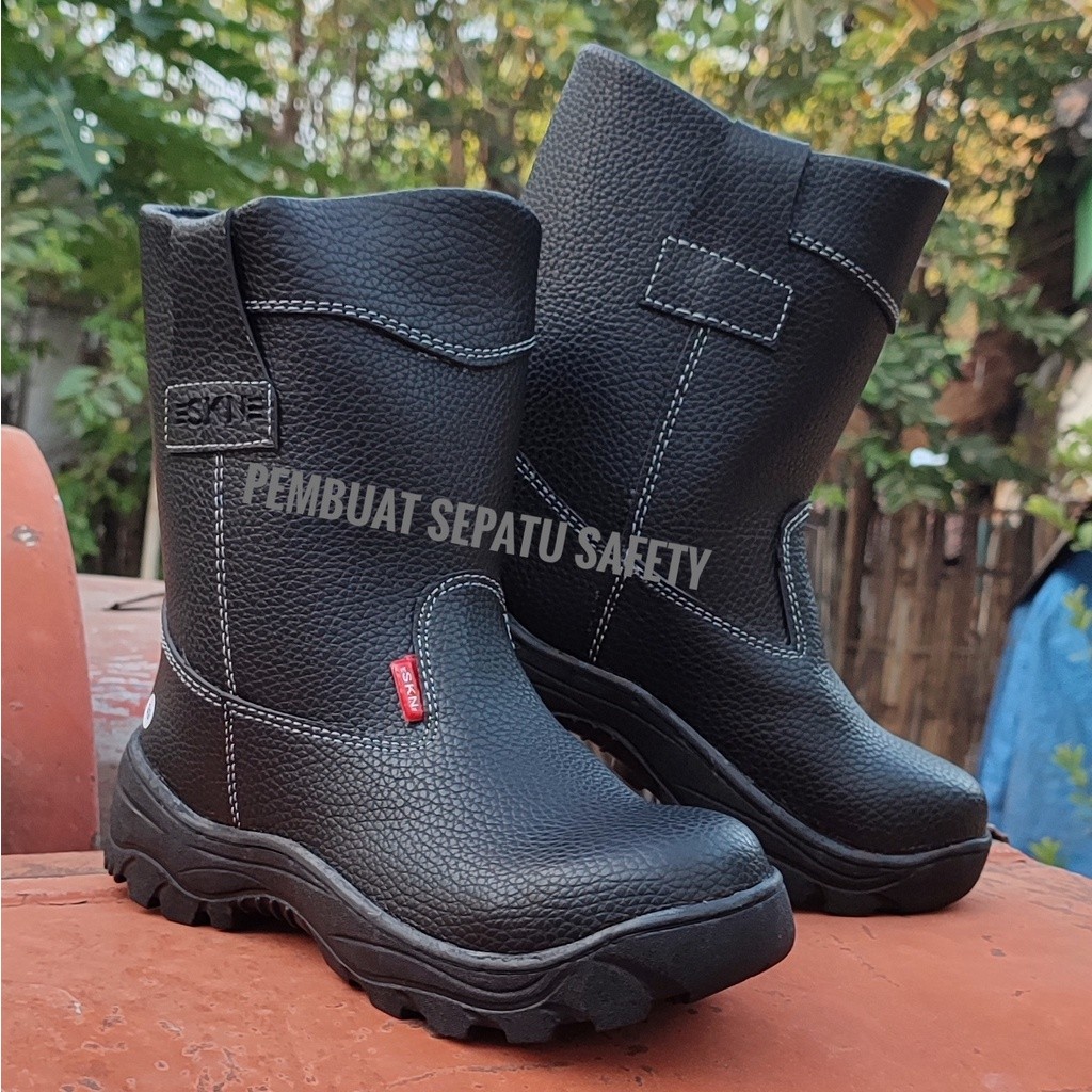 Jual Promo Sepatu Safety Boot Terbaru Ujung besi Bahan Kulit Buatan ...