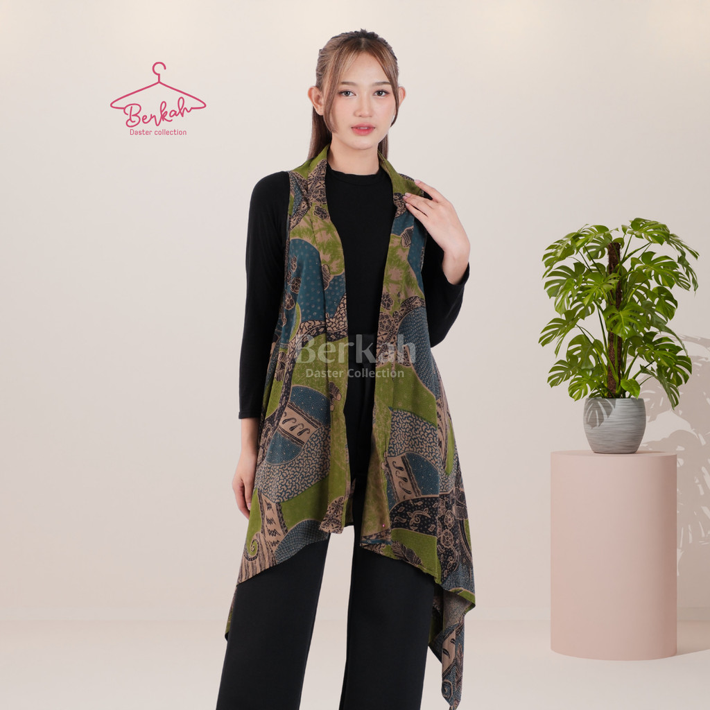 Outer Batik Tanpa Lengan Surya Teja