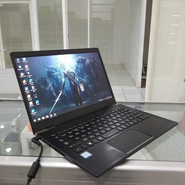 東芝10世代 i5 256G SSD 8G 1920x1080