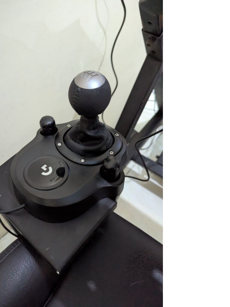 Jual Rig Steering Wheels + Kursi Racing Sparco tanpa Steering Wheels ...